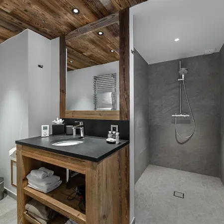 Exclusive Chalet Amidst St. Anton's Peaks Sankt Anton am Arlberg